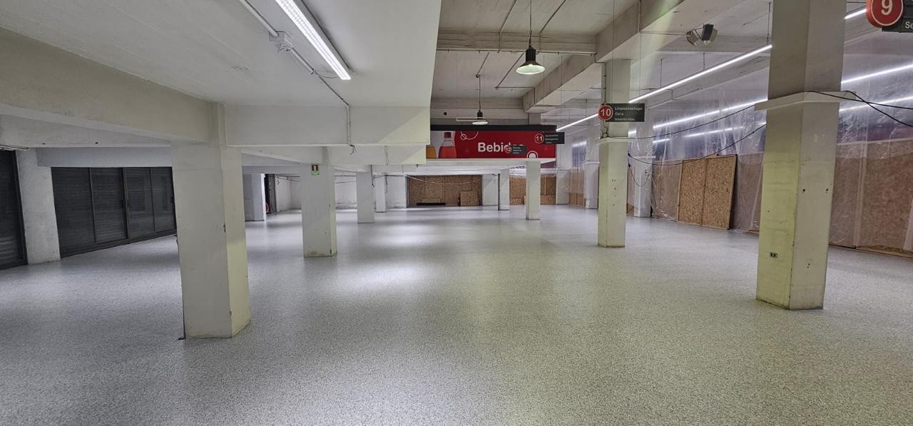 PISOS COMERCIALES Y DECORATIVOS